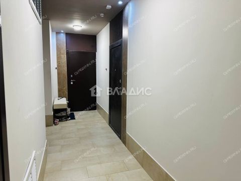 1-komnatnaya-ul-rodionova-d-178 фото