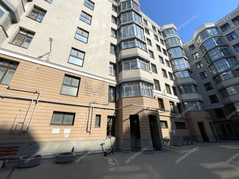 трёхкомнатная квартира на улице Максима Горького дом 77