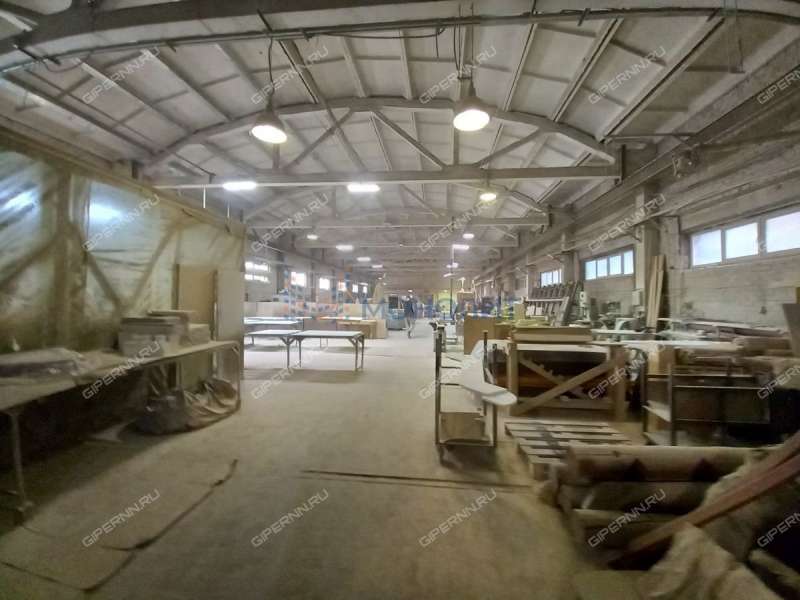 здание под склад, производственную площадь на Республиканской улице город Бор