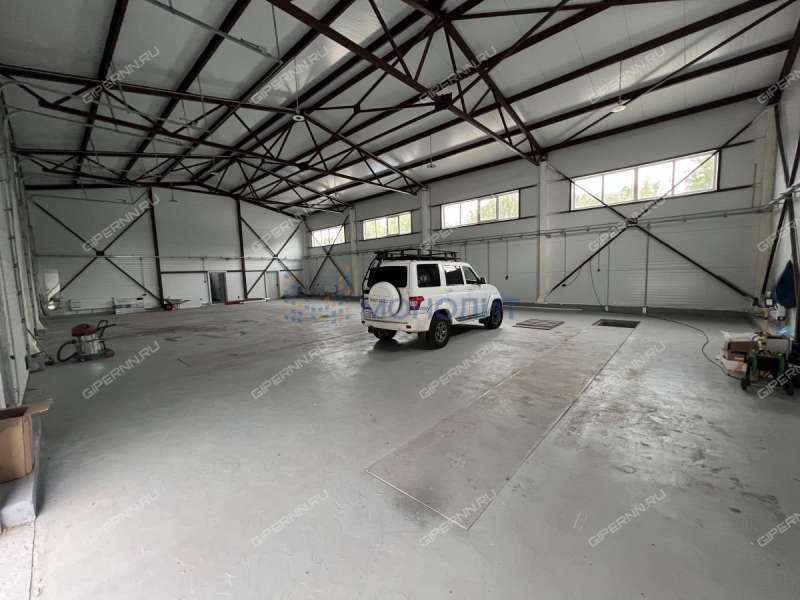 помещение под склад, производственную площадь на Зеленхозовской улице