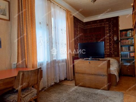 3-komnatnaya-prosp-lenina-d-9 фото
