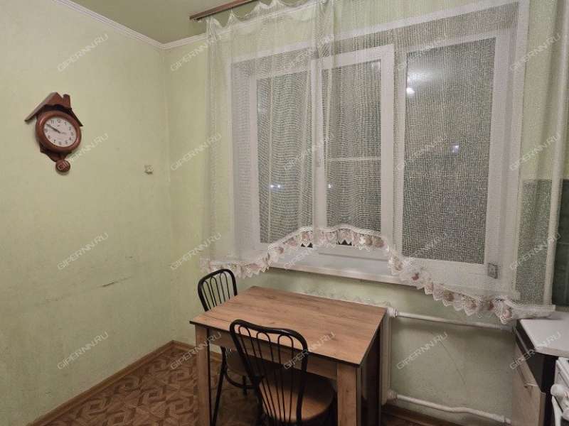 двухкомнатная квартира на Львовской улице дом 2