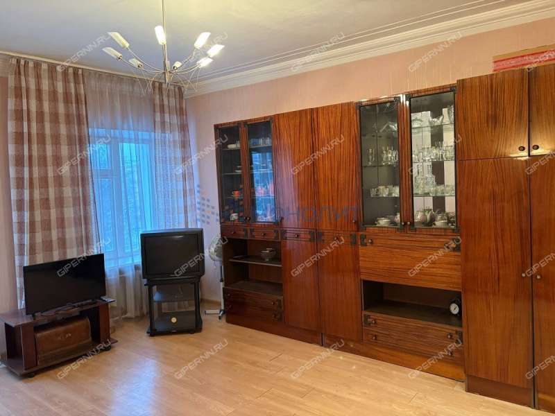 двухкомнатная квартира на улице Страж Революции дом 4