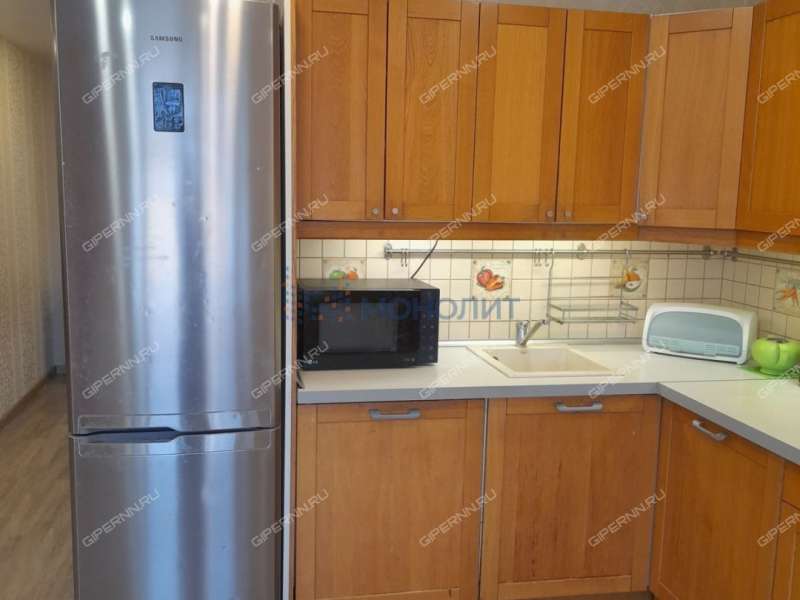 трёхкомнатная квартира на улице Родионова дом 189/24