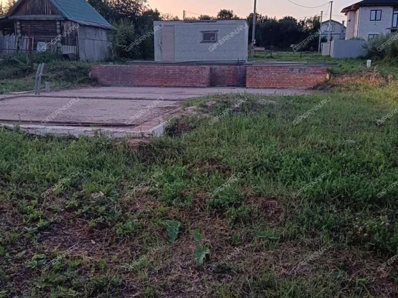 земельный участок 8 соток Школьная улица село Ближнее Борисово