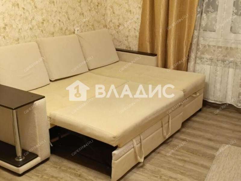 однокомнатная квартира на Бурнаковской улице дом 107