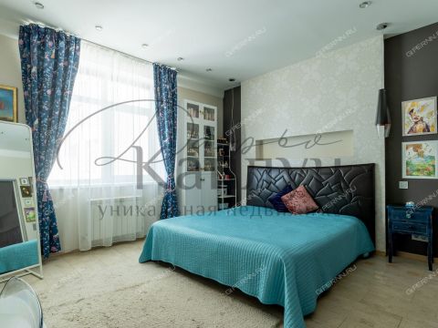 4-komnatnaya-ul-minina-d-19-6 фото