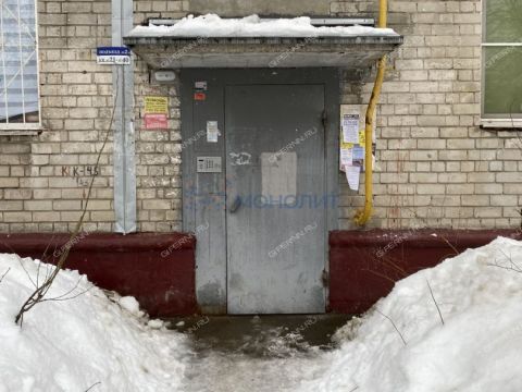 1-komnatnaya-ul-geroya-sovetskogo-soyuza-poyushheva-d-25 фото