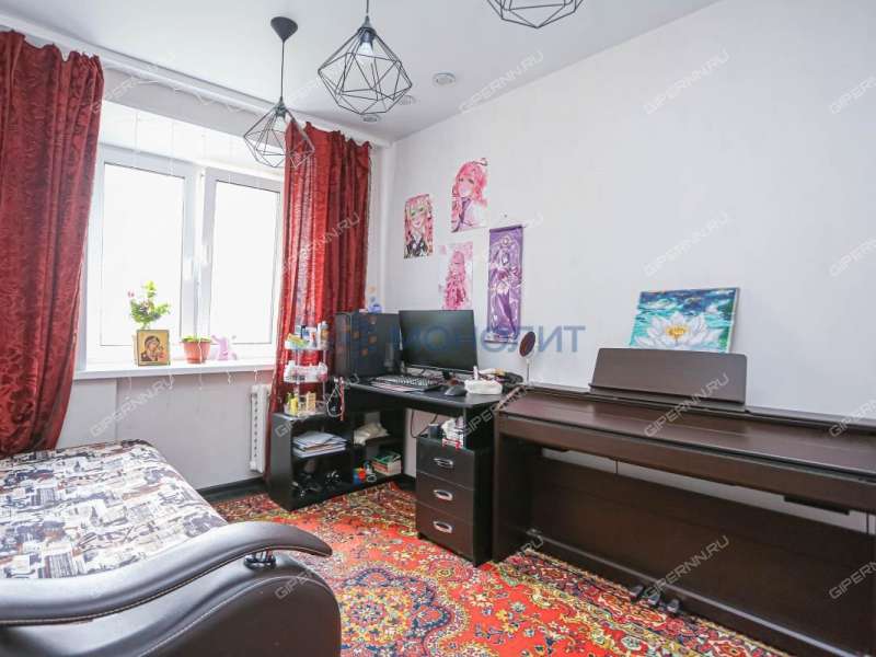 четырёхкомнатная квартира на улице Бориса Корнилова дом 6 к3