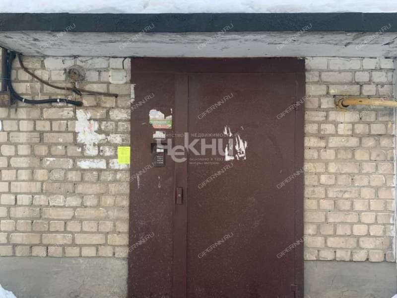 трёхкомнатная квартира на Республиканской улице дом 33 город Бор