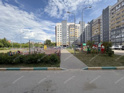 2-komnatnaya-ul-8-marta-d-26 фото