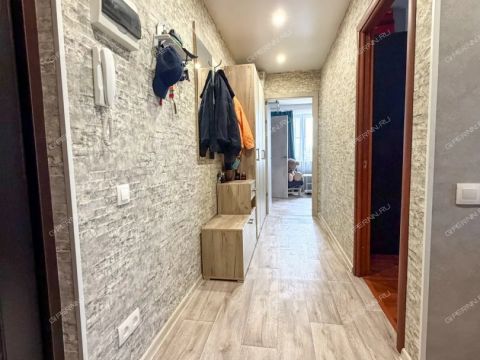 3-komnatnaya-ul-pyatigorskaya-d-14 фото