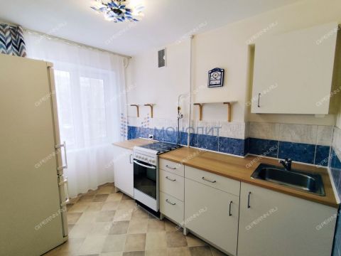 3-komnatnaya-ul-tropinina-d-10 фото