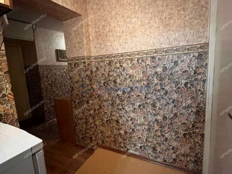 четырёхкомнатная квартира на Молодёжной улице дом 6/38 город Дзержинск