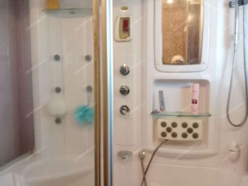 двухкомнатная квартира на улице Июльских Дней дом 19