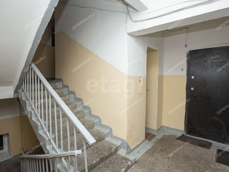 трёхкомнатная квартира на Мончегорской улице дом 6 к1