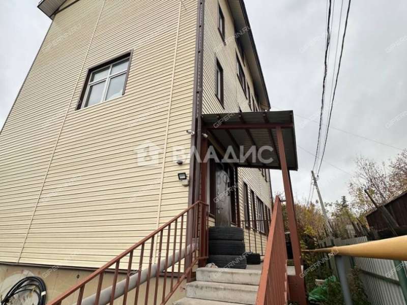 дом на 27-й линии