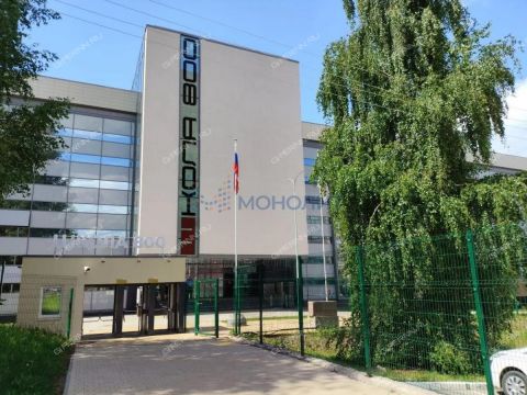 3-komnatnaya-ul-verhnepecherskaya-d-9-k1 фото