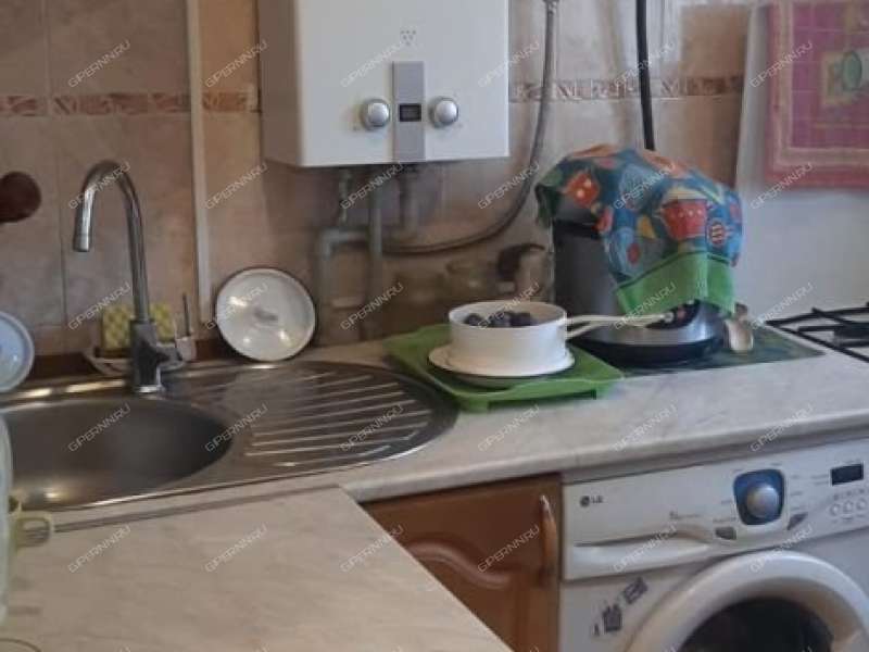 трёхкомнатная квартира на улице Героя Давыдова дом 14