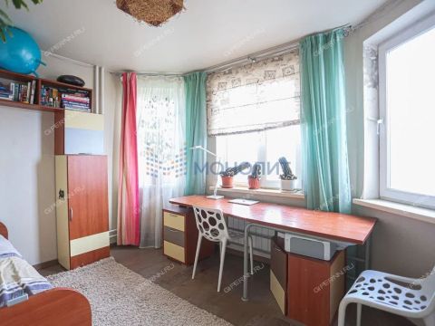 2-komnatnaya-ul-verhnepecherskaya-d-13-k1 фото