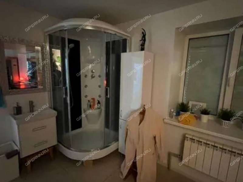 помещение под недвижимость под салоны красоты на улице Пискунова