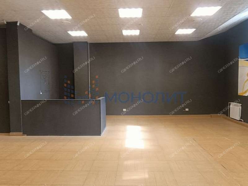 помещение под офис, торговую площадь на Республиканской улице