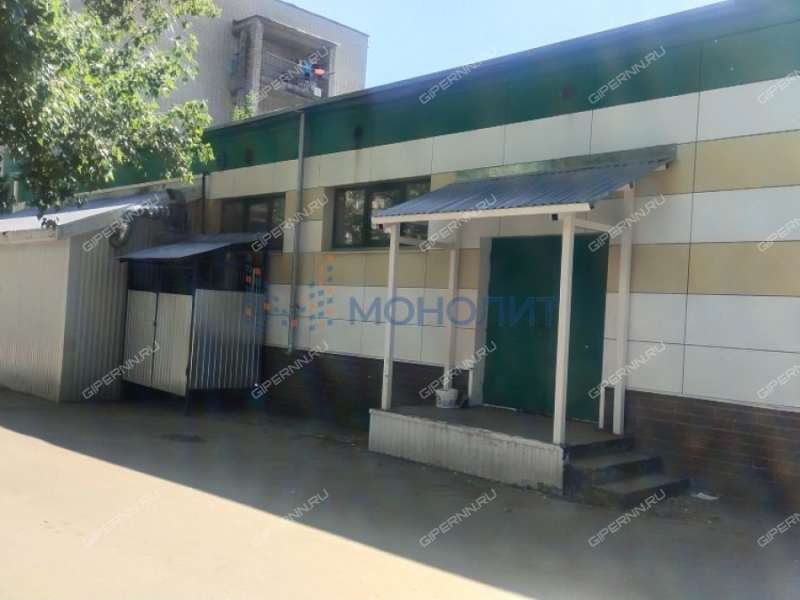 помещение под помещение свободного назначения, торговую площадь в 2-м микрорайоне город Бор