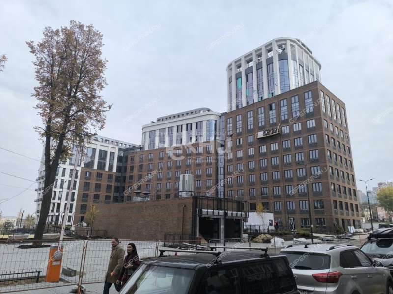 трёхкомнатная квартира в новостройке на Барминской улице