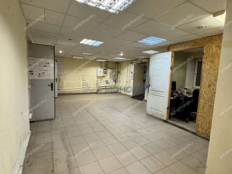 помещение под помещение свободного назначения, торговую площадь на Московском шоссе