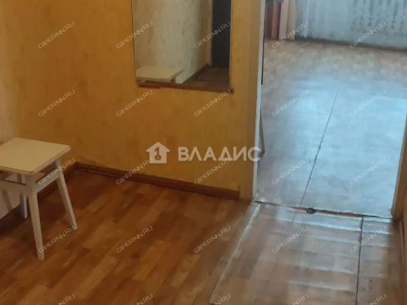 трёхкомнатная квартира на улице Микрорайон дом 6 город Ветлуга