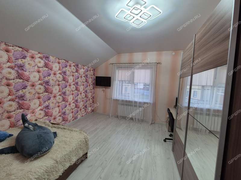 дом на Зеленая ул. деревня Подвалиха