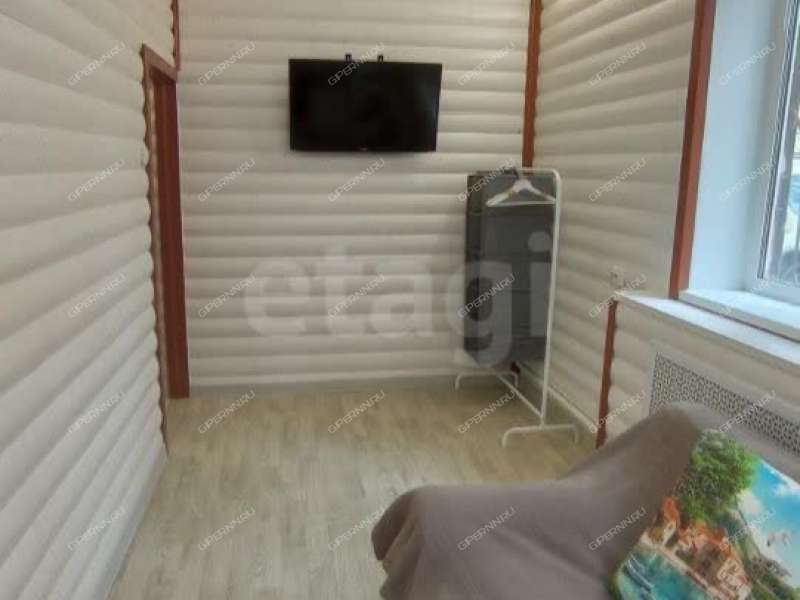 двухкомнатная квартира на улице 40 лет Октября дом 5