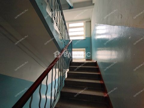 3-komnatnaya-prosp-geroev-d-37 фото