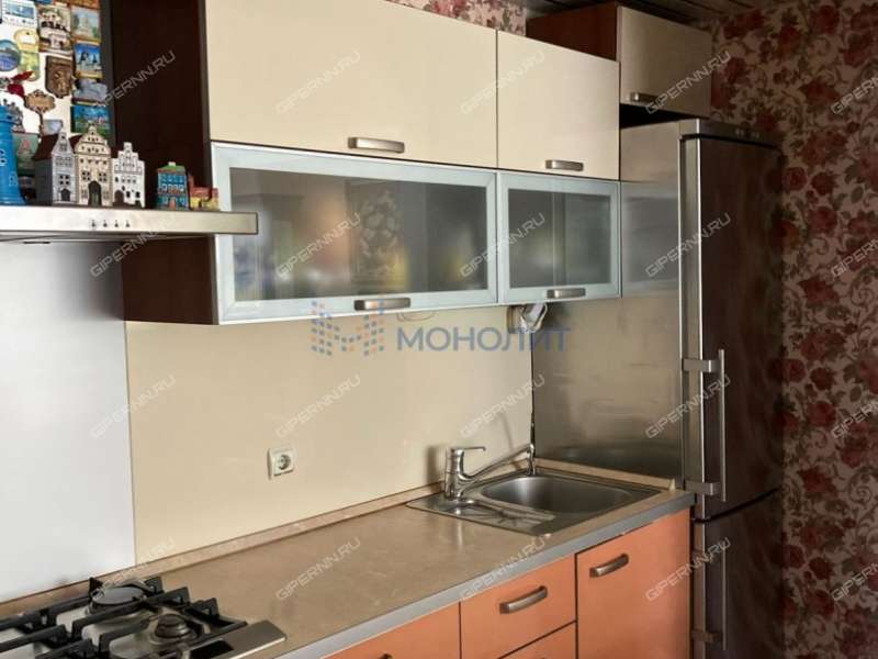 трёхкомнатная квартира на Южном шоссе дом 28 к2