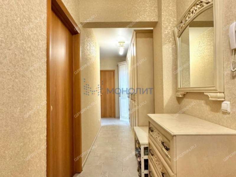 трёхкомнатная квартира на Южном бульваре дом 19