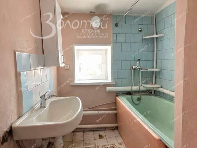 дом на  деревня Ройка