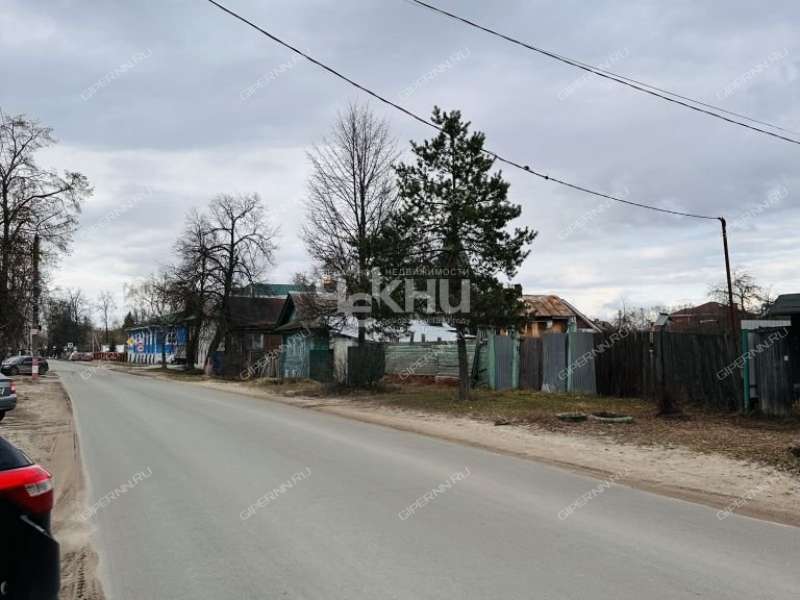здание под торговую площадь на проспекте Революции город Балахна