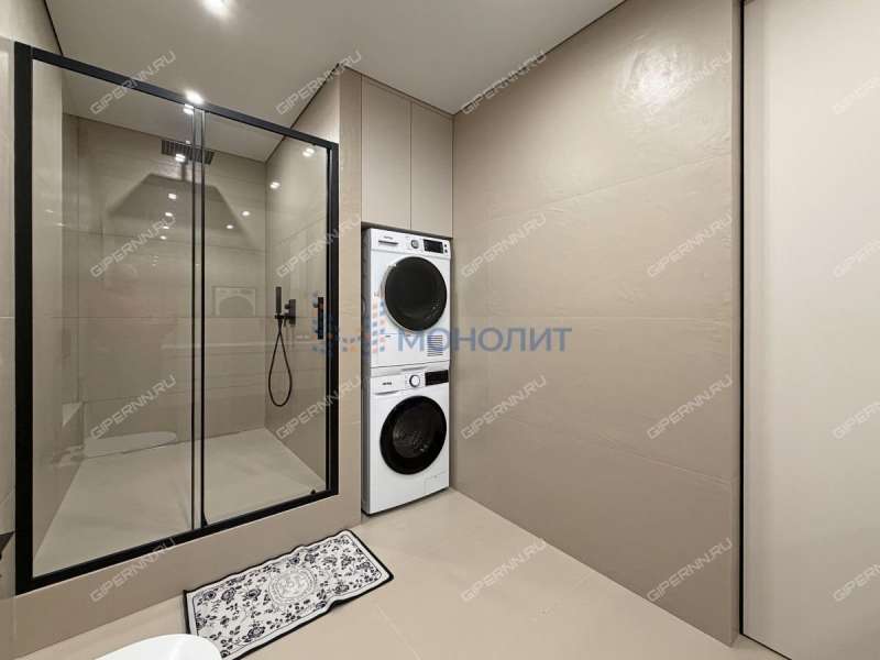 четырёхкомнатная квартира на Лысогорской улице дом 89 к1