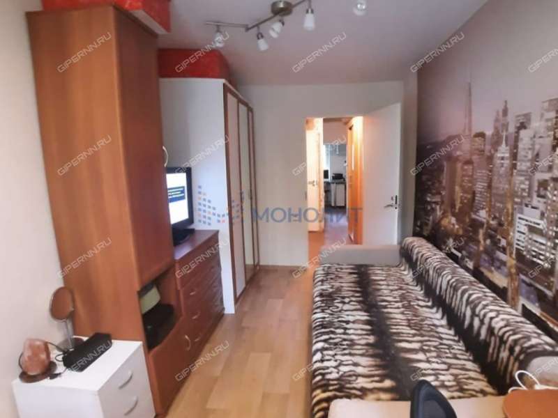 трёхкомнатная квартира на улице Адмирала Васюнина дом 6