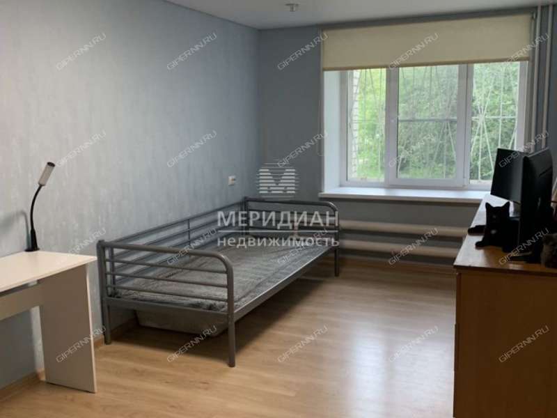 трёхкомнатная квартира на улице Мокроусова дом 23 к1