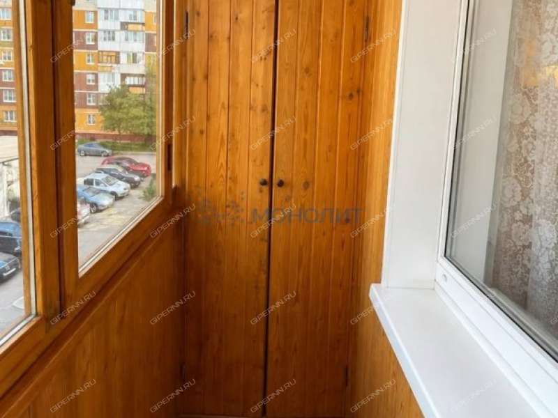 трёхкомнатная квартира на улице Красных Партизан дом 14
