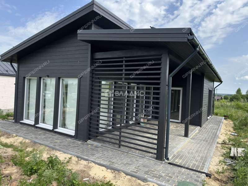 дом на Восточной улице село Каменки