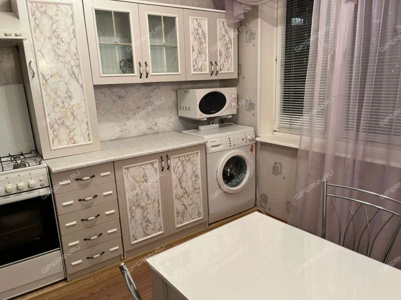 трёхкомнатная квартира на улице Тимирязева дом 11