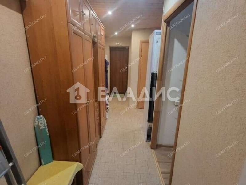 трёхкомнатная квартира на улице Искры дом 17