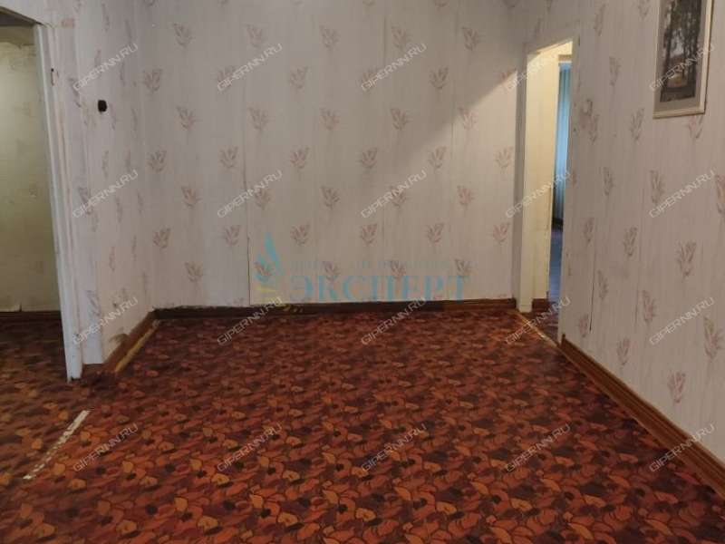 трёхкомнатная квартира на улице Терешковой дом 6б