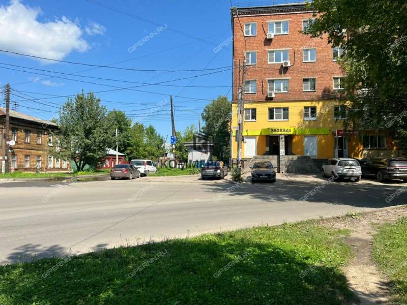 помещение под торговую площадь на улице Октябрьской Революции