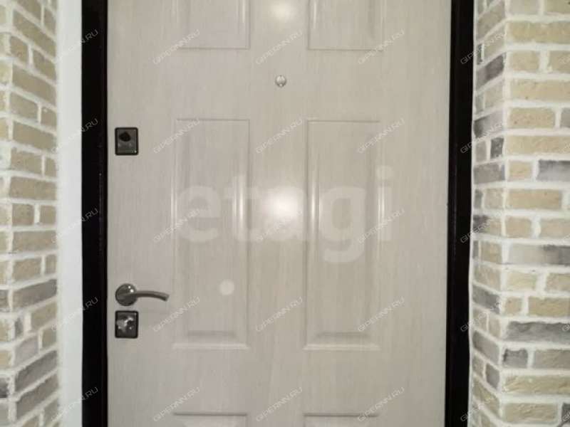 однокомнатная квартира на улице Июльских Дней дом 1 к2