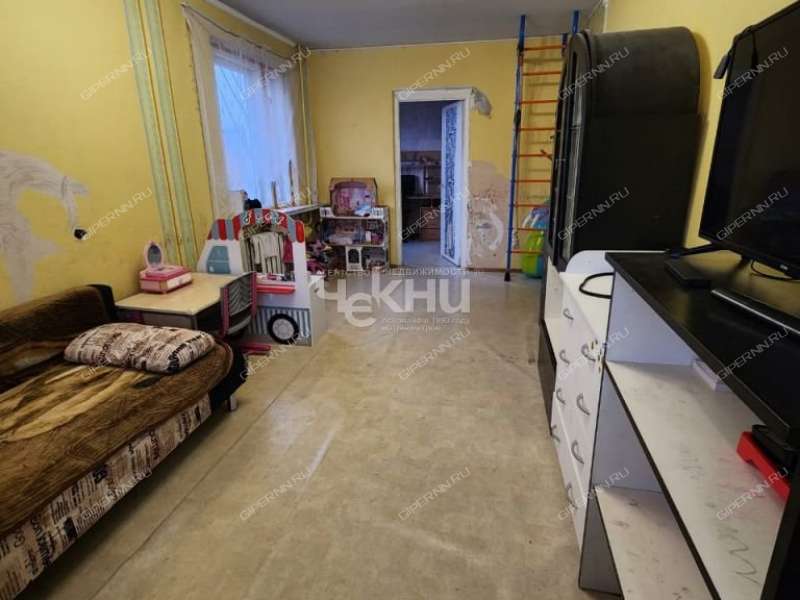 трёхкомнатная квартира на Берёзовской улице дом 112