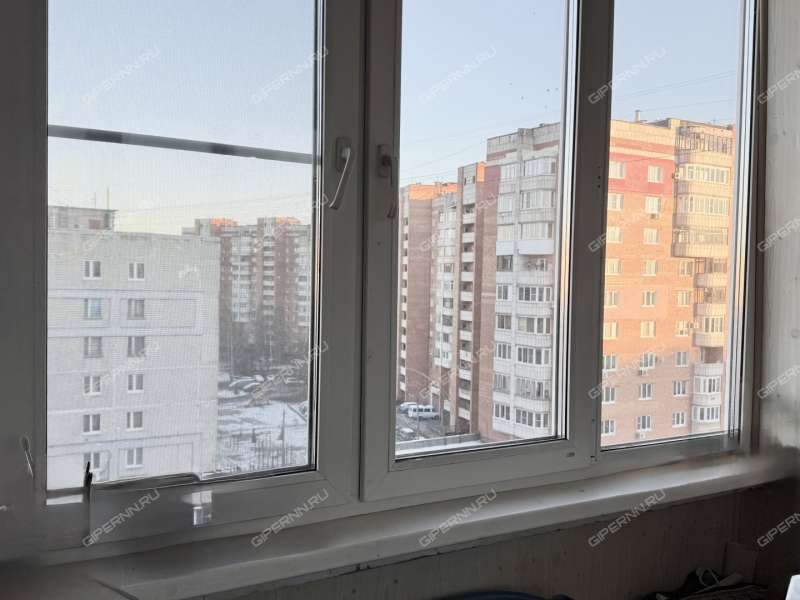 трёхкомнатная квартира на улице Политбойцов дом 12