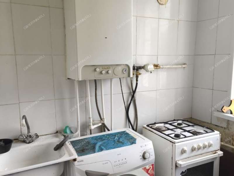 двухкомнатная квартира на улице Народная Стройка дом 1